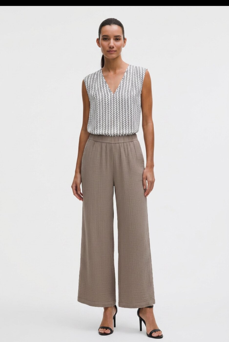 Threadline Fit Check — an outfit previewed on your own body